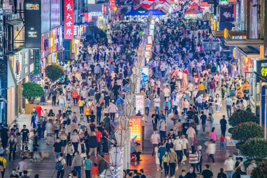 上海烟火气要回来了？全国餐饮业复苏，自救、他助缺一不可！