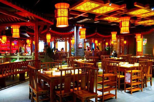小县城开火锅店投资多少：17万起（年利润50万）