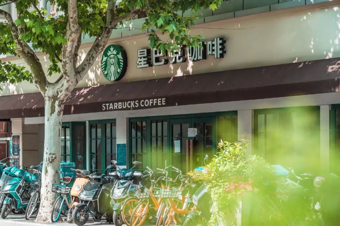 密集开店“失灵”：星巴克困在上海，茶颜悦色被迫出湘