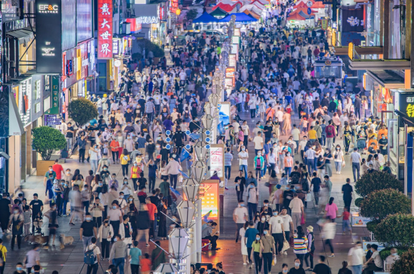 疫情下餐饮人最真实的生存现状：坚持太难，放弃不舍！