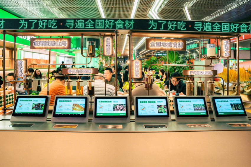 “小女当家”3.0旗舰店亮相,日均营收6万!续写现炒快餐传奇