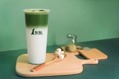 一点点奶茶加盟店需要多少钱，一点点奶茶加盟