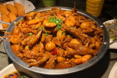 疯味1987肉蟹煲加盟费多少?