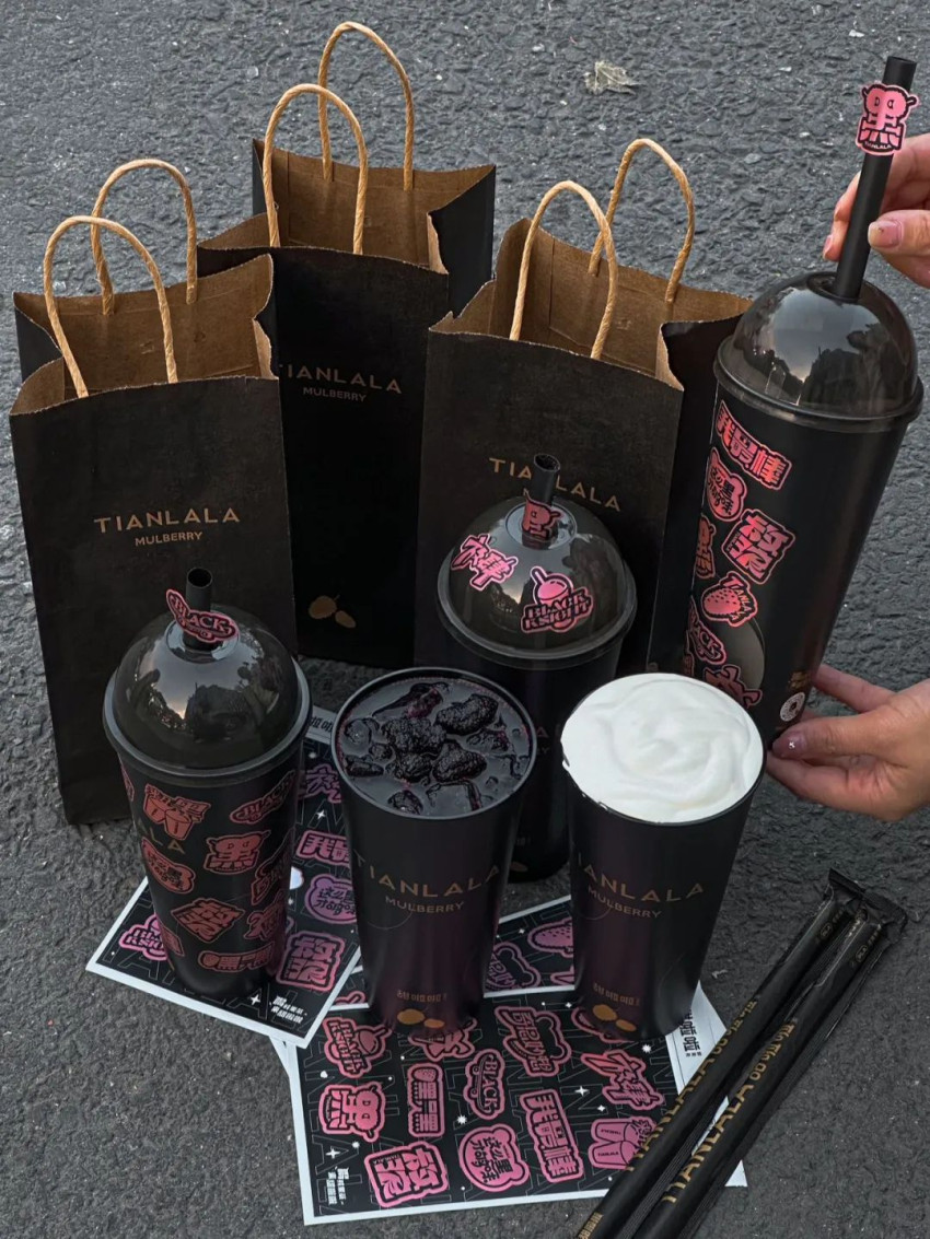 三天销量突破60万杯,甜啦啦的“黑武士”为何脱颖而出?