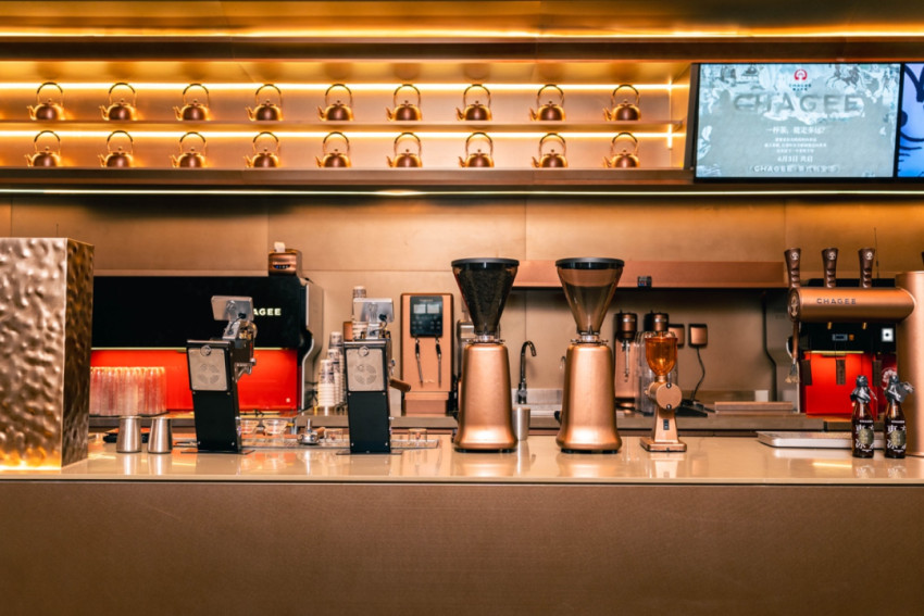 探店｜在这家上海新开业的茶饮店，我们看到了茶在下阶段的可能性