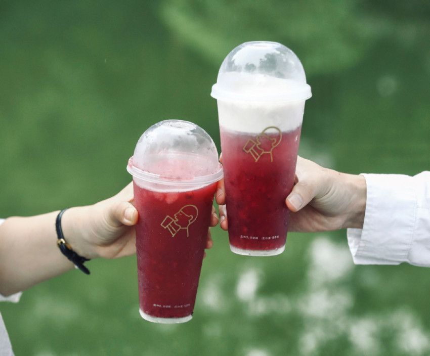 茶饮咖啡店,盯上了年轻人的早餐