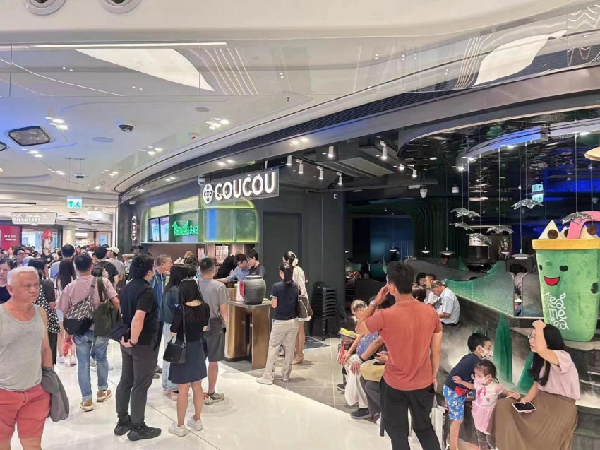 呷哺集团上半年营收增32%，新开超140家餐厅