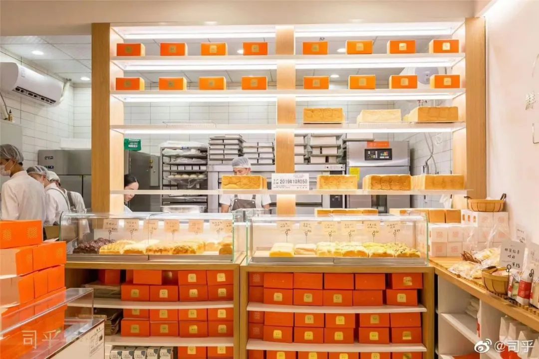 又一批网红店倒闭、收缩，烘焙大单品路线难跑通？