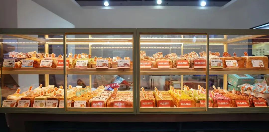 又一批网红店倒闭、收缩，，烘焙大单品路线难跑通？
