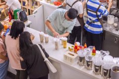德馨食品上市虽困难重重，但现制饮品小料行业