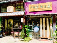 瑞幸们9.9元价格战夹攻下，社区精品咖啡品牌的
