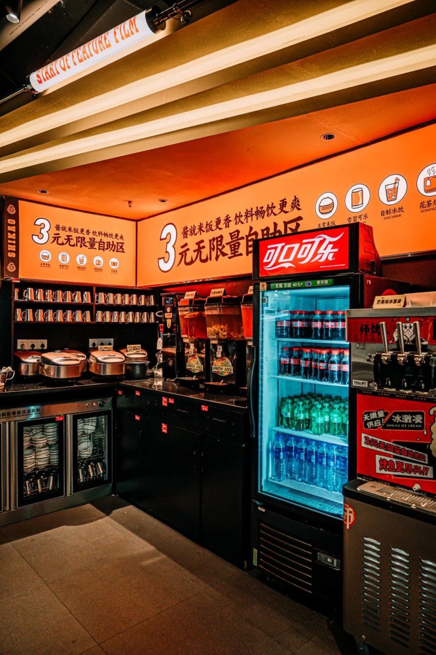 翻台率高达10轮，1年开出近150家直营门店！烤鱼界再现黑马品牌