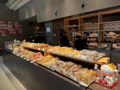 千平大店，面包4元起，又一品牌杀入低价